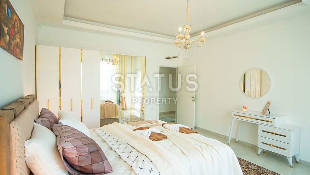 Шикарный дуплекс с выходом в сад и видом на море! Кестель фото 12