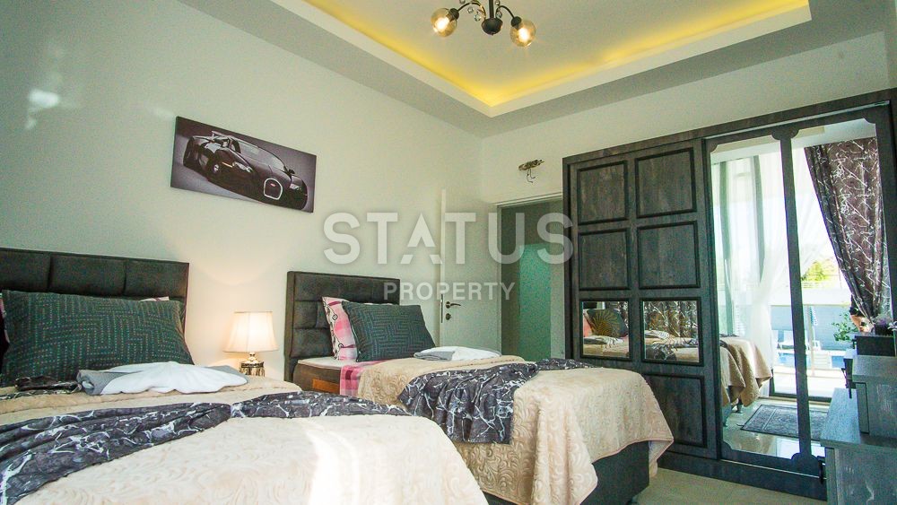 Шикарный дуплекс с выходом в сад и видом на море! Кестель фото 14