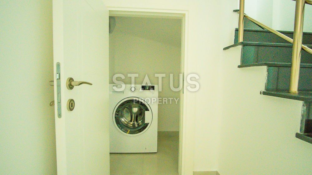 Шикарный дуплекс с выходом в сад и видом на море! Кестель фото 19