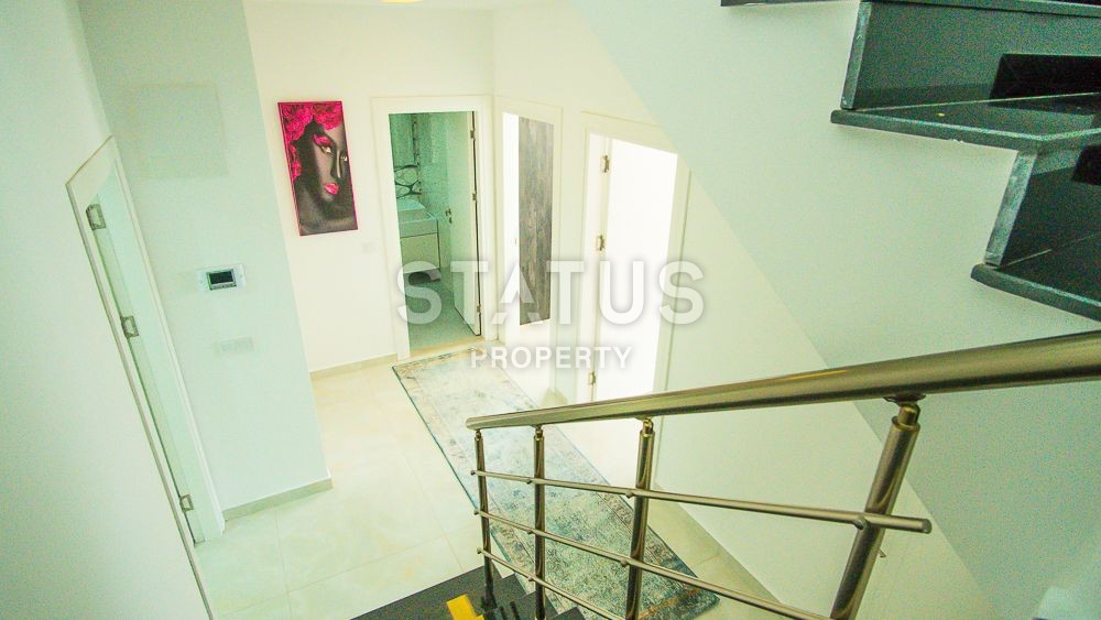 Шикарный дуплекс с выходом в сад и видом на море! Кестель фото 20