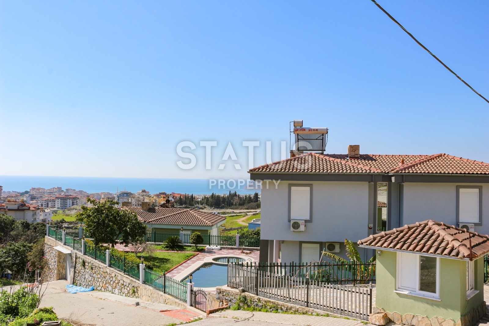 Вилла 4+1 с садом и бассейном в центре города фото 3