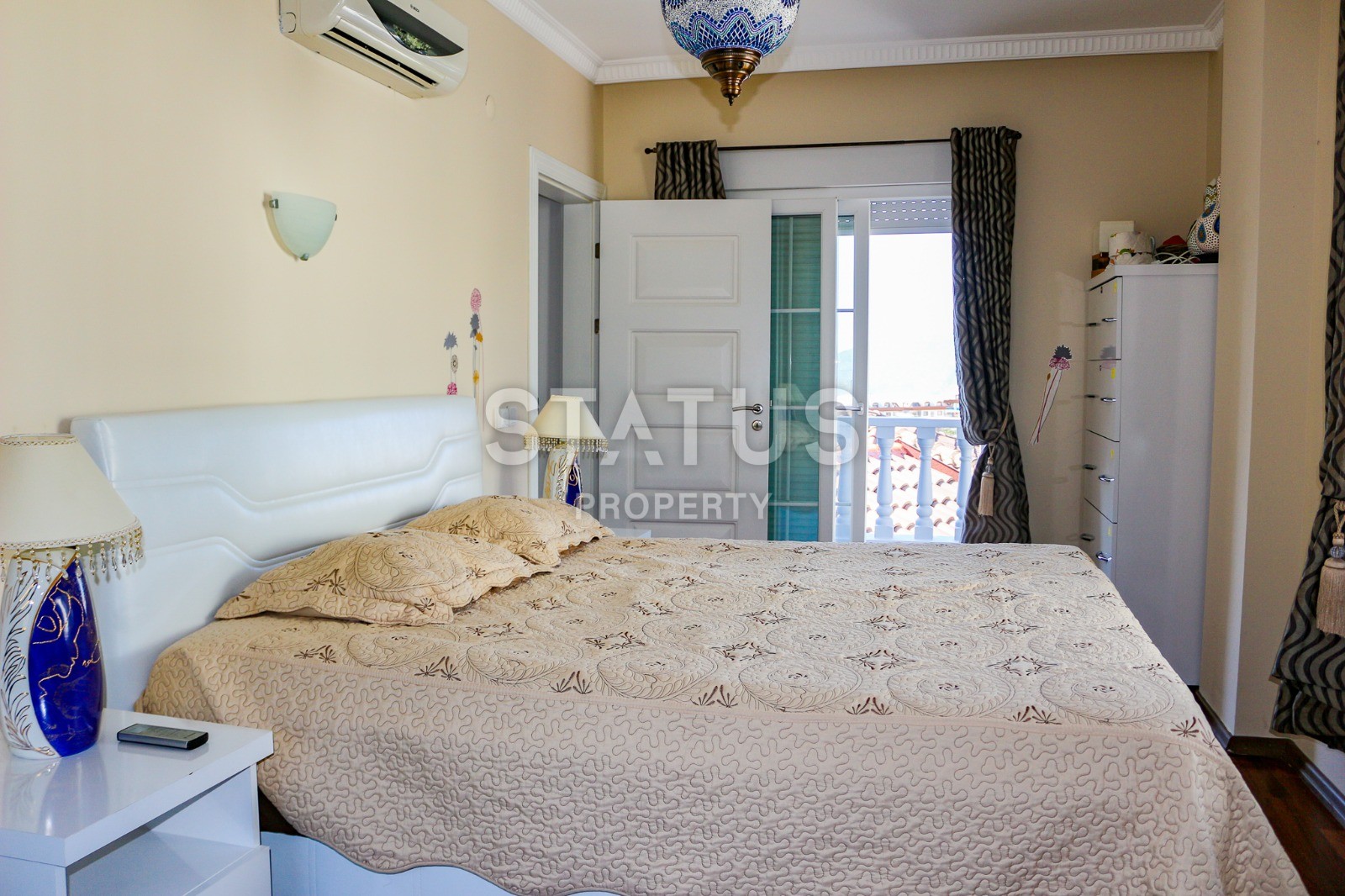 Вилла 4+1 с садом и бассейном в центре города фото 12