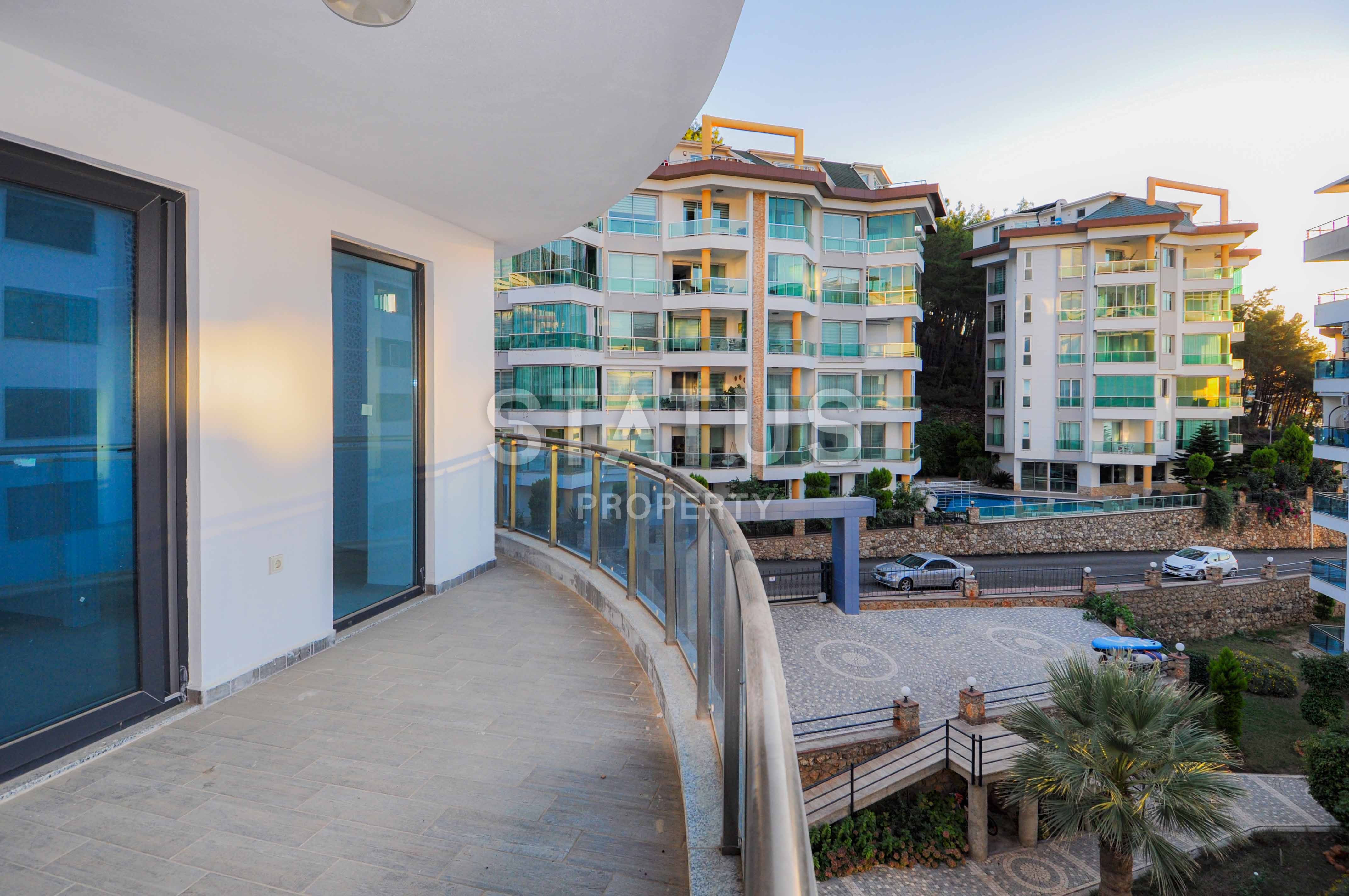 Трехкомнатная квартира с видом на море и лес в Кыргыджаке фото 30