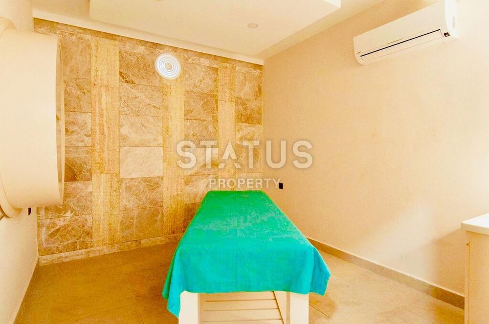 Penthouse 2+1 in a luxury complex in Kargicak, 130 m2 фото 14