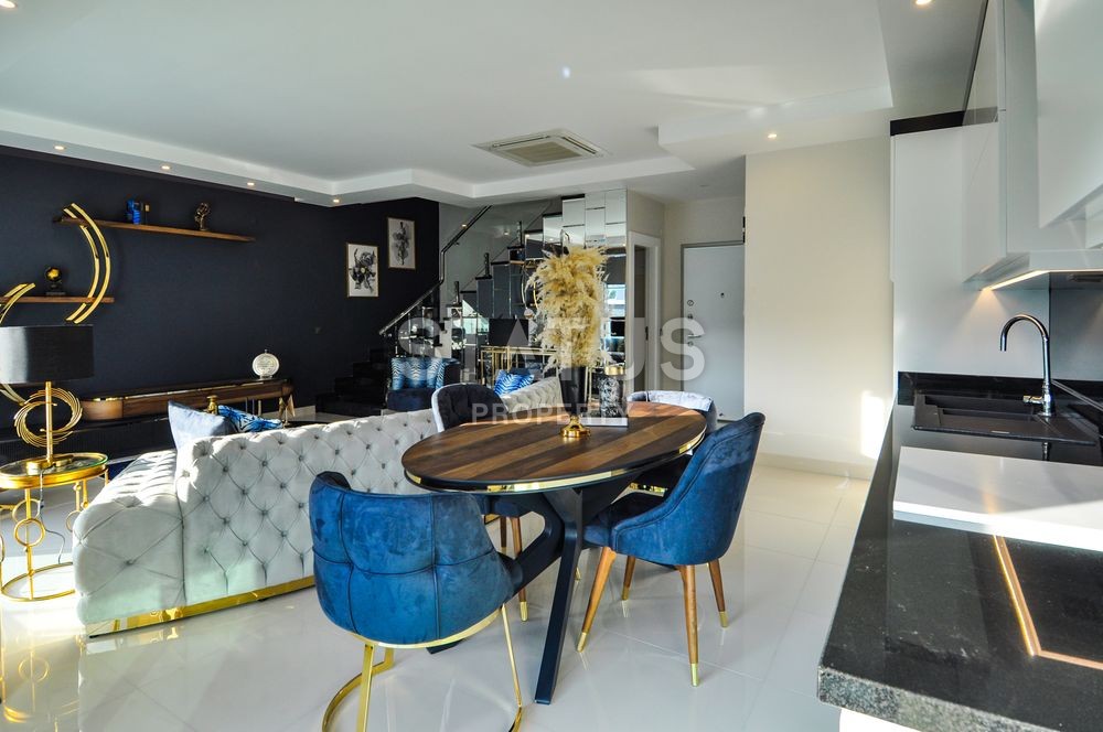 Penthouse 2+1 in a luxury complex in Kargicak, 130 m2 фото 17