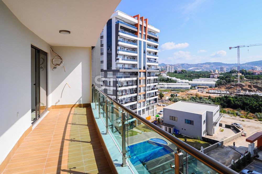 Просторные апартаменты 1+1 в отличном комплексе в Махмутларе фото 1