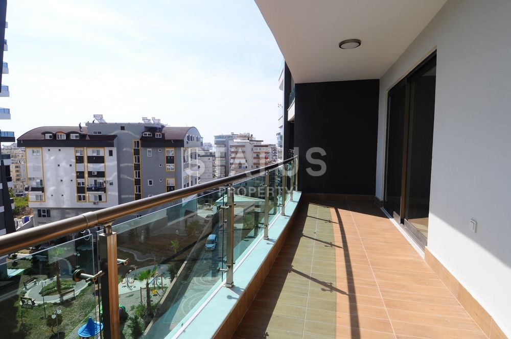 Просторные апартаменты 1+1 в отличном комплексе в Махмутларе фото 4