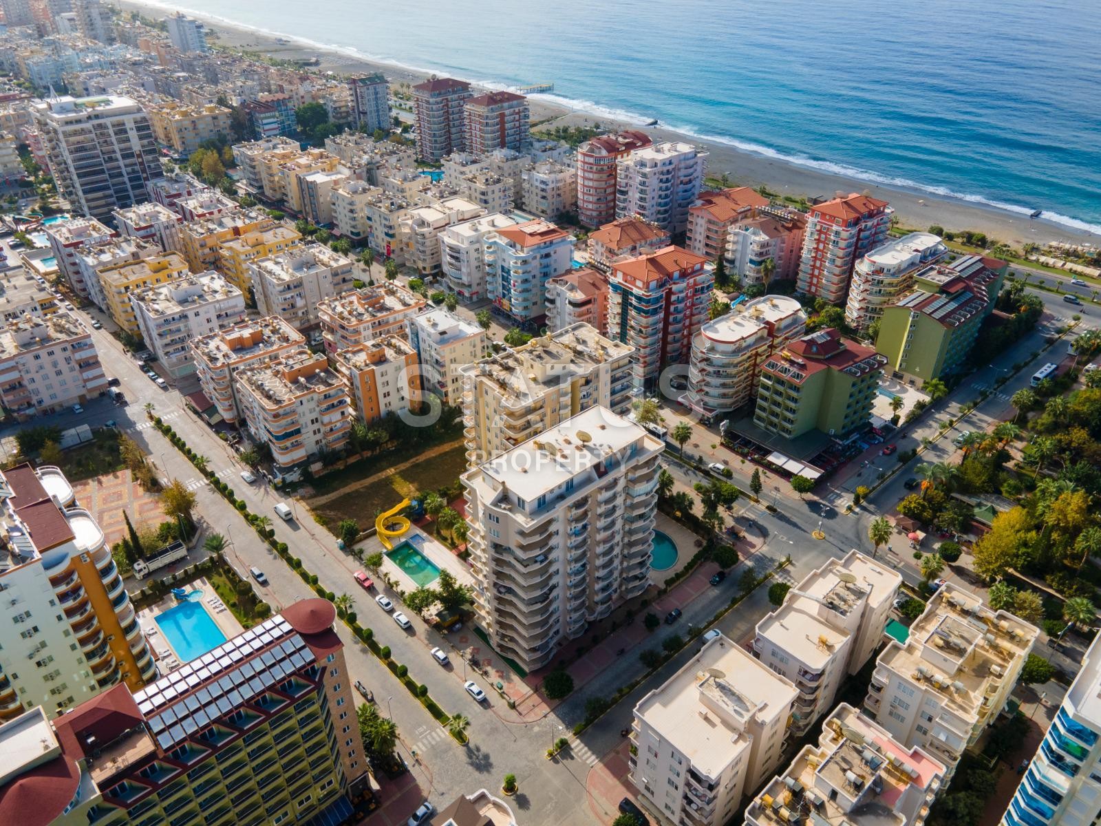 Трехкомнатная квартира в 150 метрах от моря! Махмутлар. фото 1