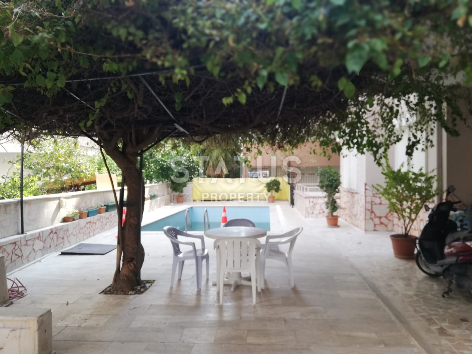 Бюджетная квартира с мебелью  просторной площади в Махмутларе фото 9