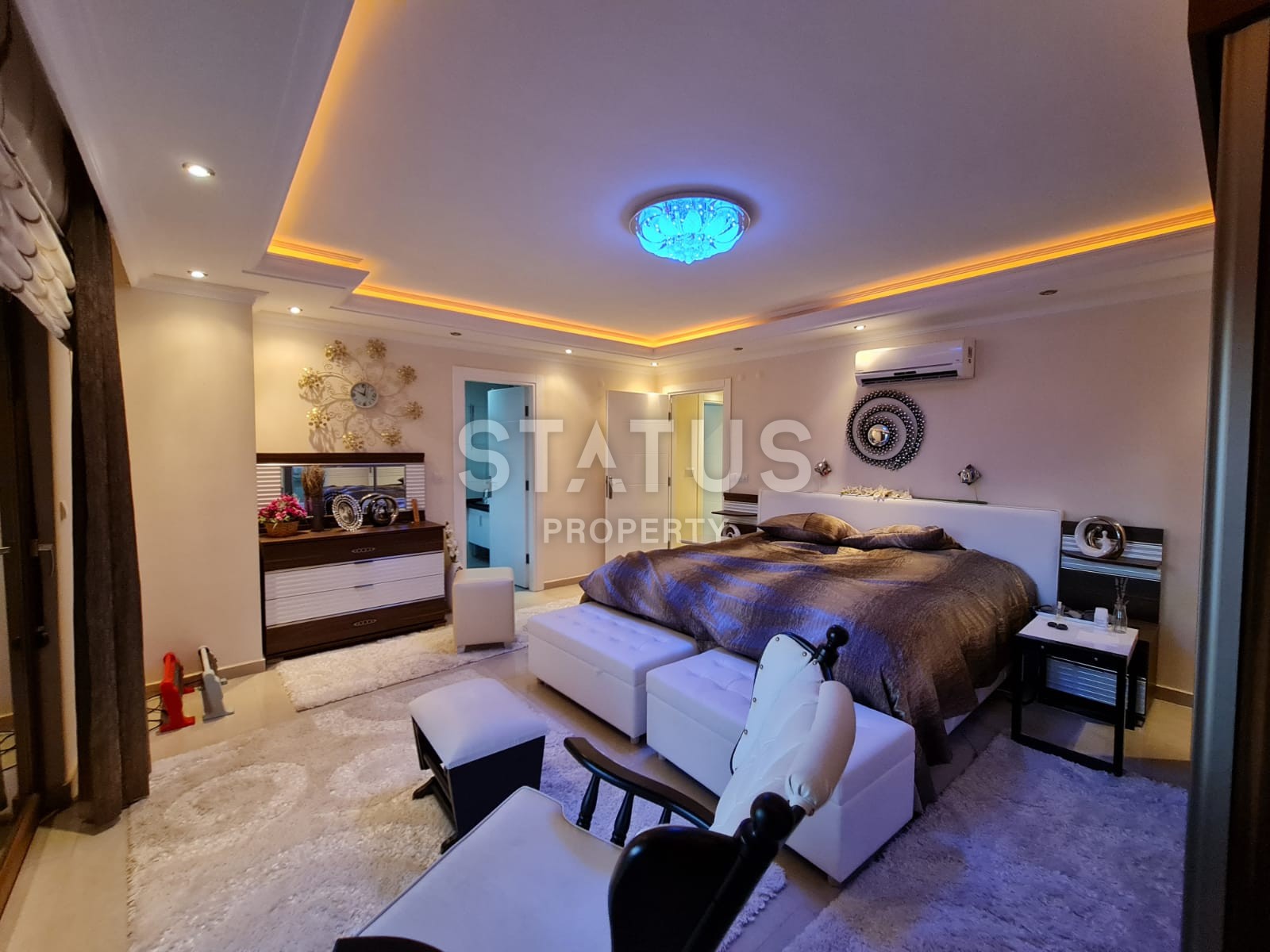 Penthouse 3+1 with furniture and beautiful views, 250 m2 фото 4