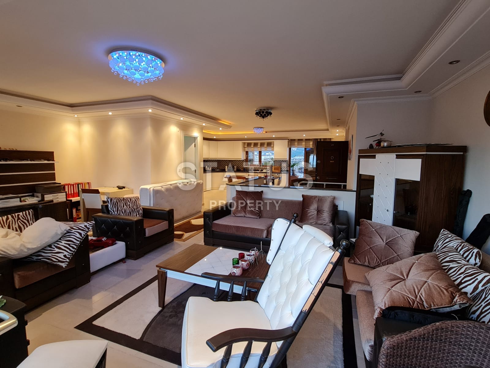 Penthouse 3+1 with furniture and beautiful views, 250 m2 фото 13