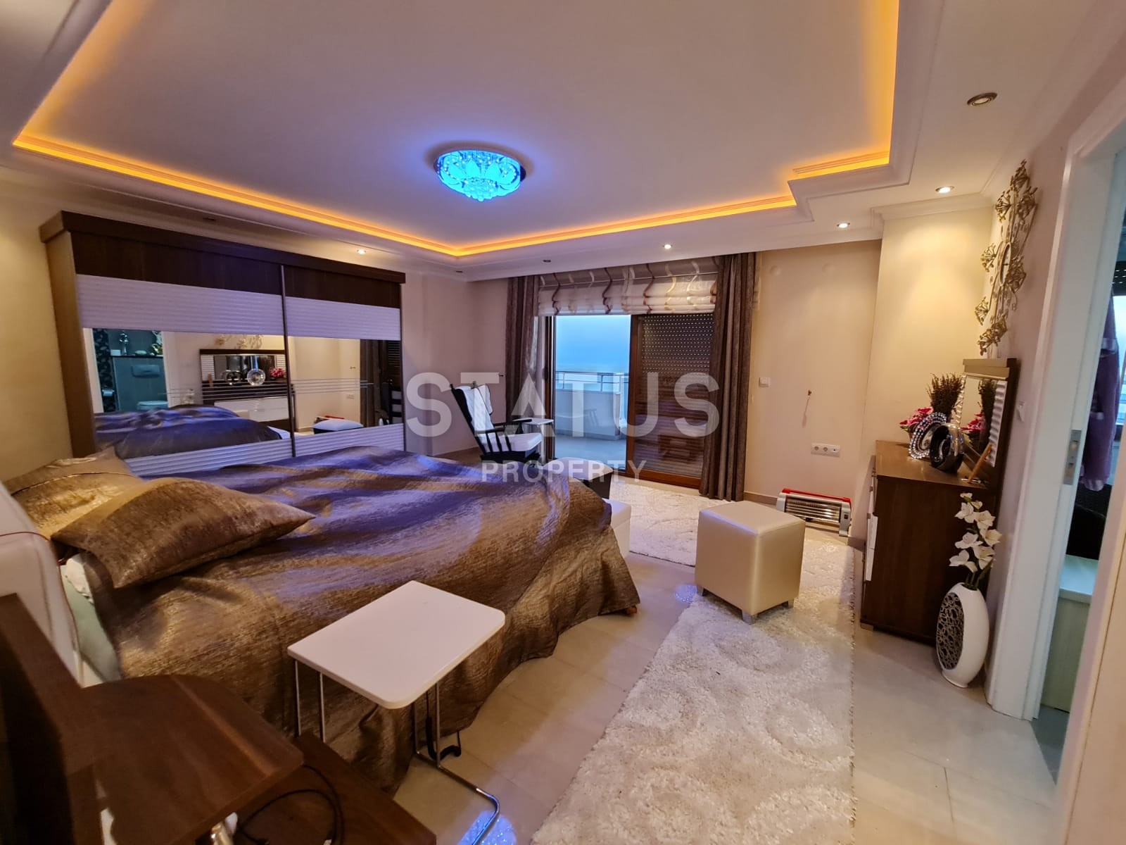 Penthouse 3+1 with furniture and beautiful views, 250 m2 фото 17