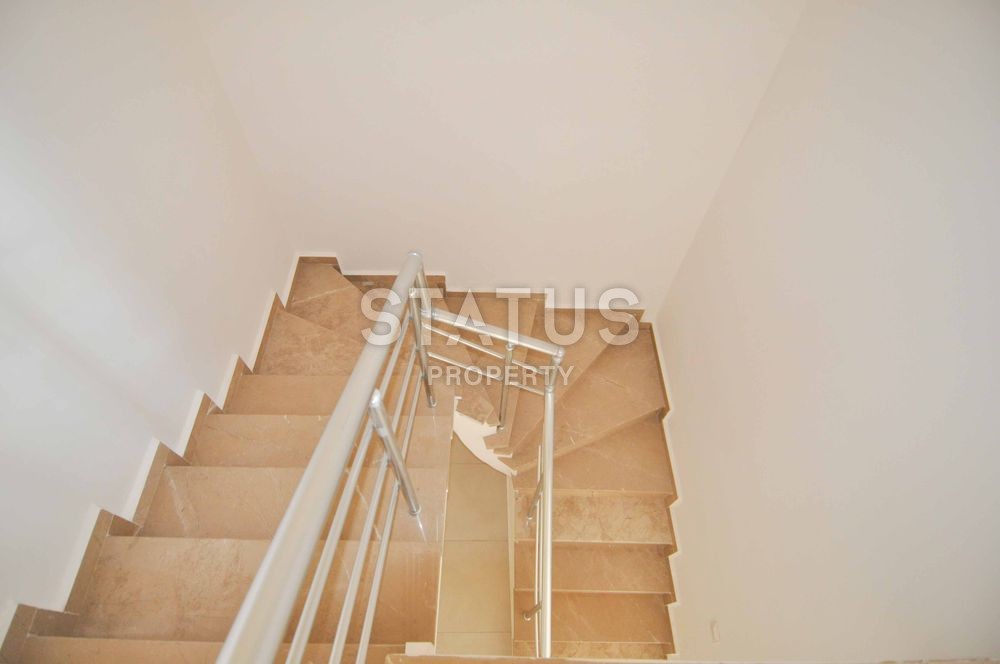 Панорамный двухуровневый пентхаус 4+1 в Авсалларе фото 8