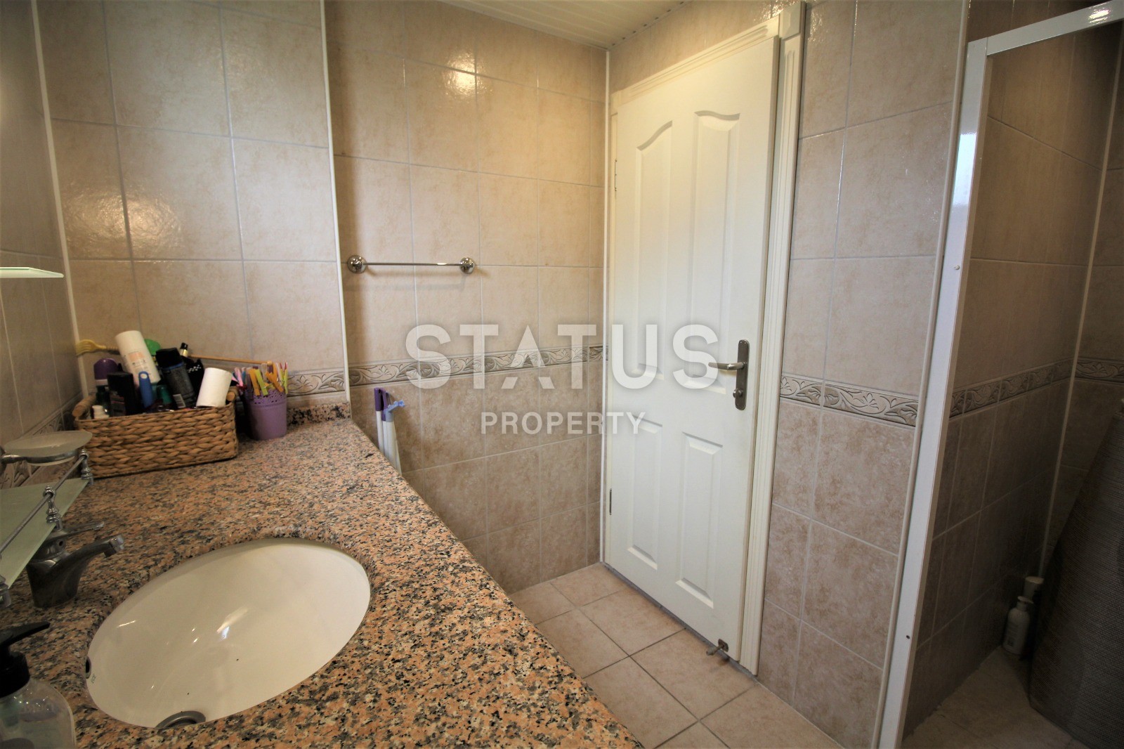 Отличная трехкомнатная квартира в центре города, 115 м2 фото 8