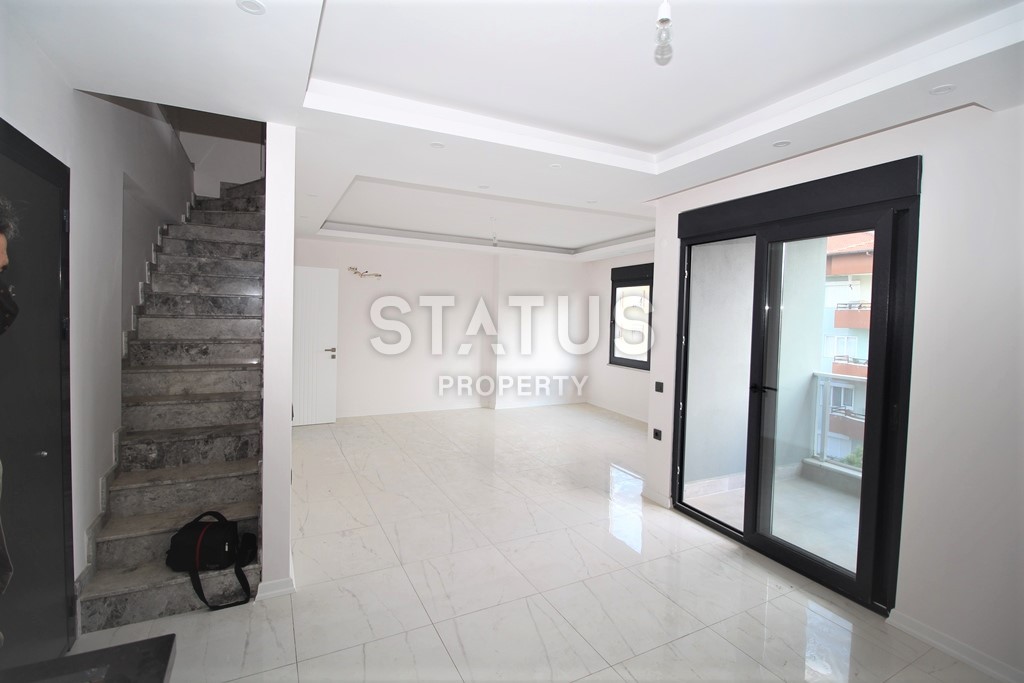 Penthouse 2+1 300 meters from the beach in the center of Alanya. 110 sq.m. фото 10