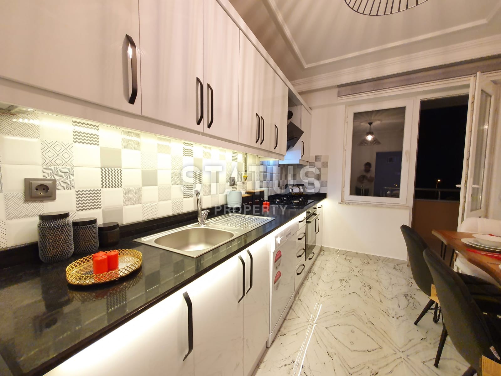 Апартаменты 2+1 с видом на море 130 кв.м. Махмутлар, Алания. фото 4