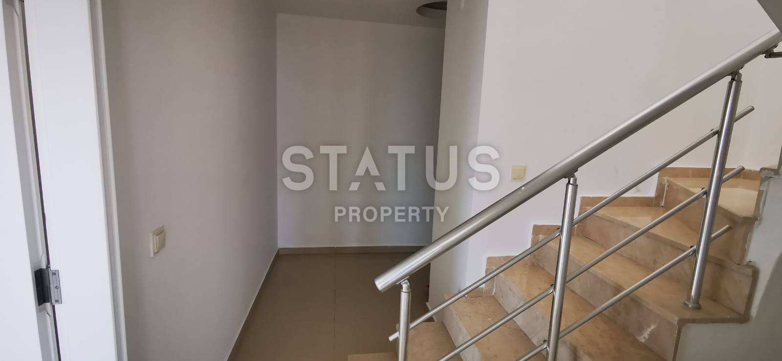 Penthouse with sea and mountain views in Mahmutlar, 160 m2 фото 15