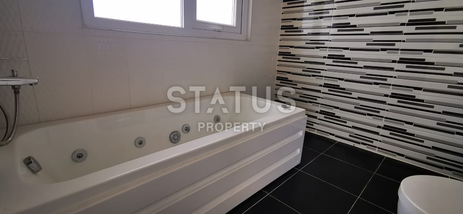 Penthouse with sea and mountain views in Mahmutlar, 160 m2 фото 22