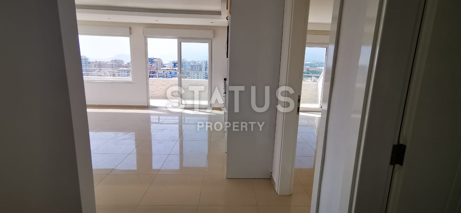 Penthouse with sea and mountain views in Mahmutlar, 160 m2 фото 25