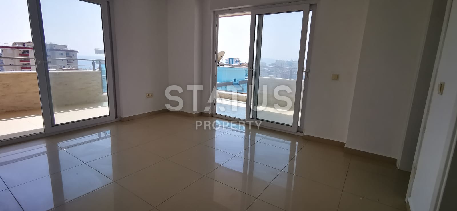 Penthouse with sea and mountain views in Mahmutlar, 160 m2 фото 27