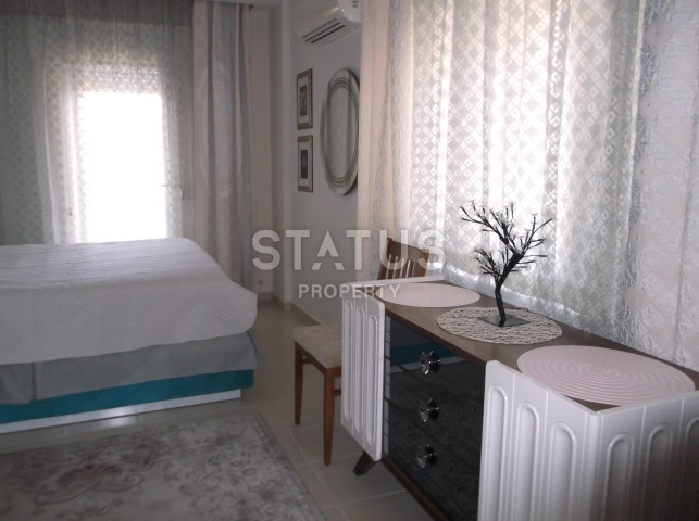 Апартаменты 3+1 в центре Алании с мебелью и техникой в комплексе с бассейном в 600 метрах от пляжа Клеопатры фото 11