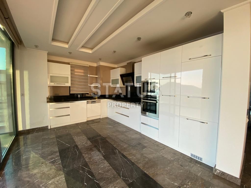 Апартаменты 2+1 с шикарными видами  центре города Аланья, 130 м2 фото 9