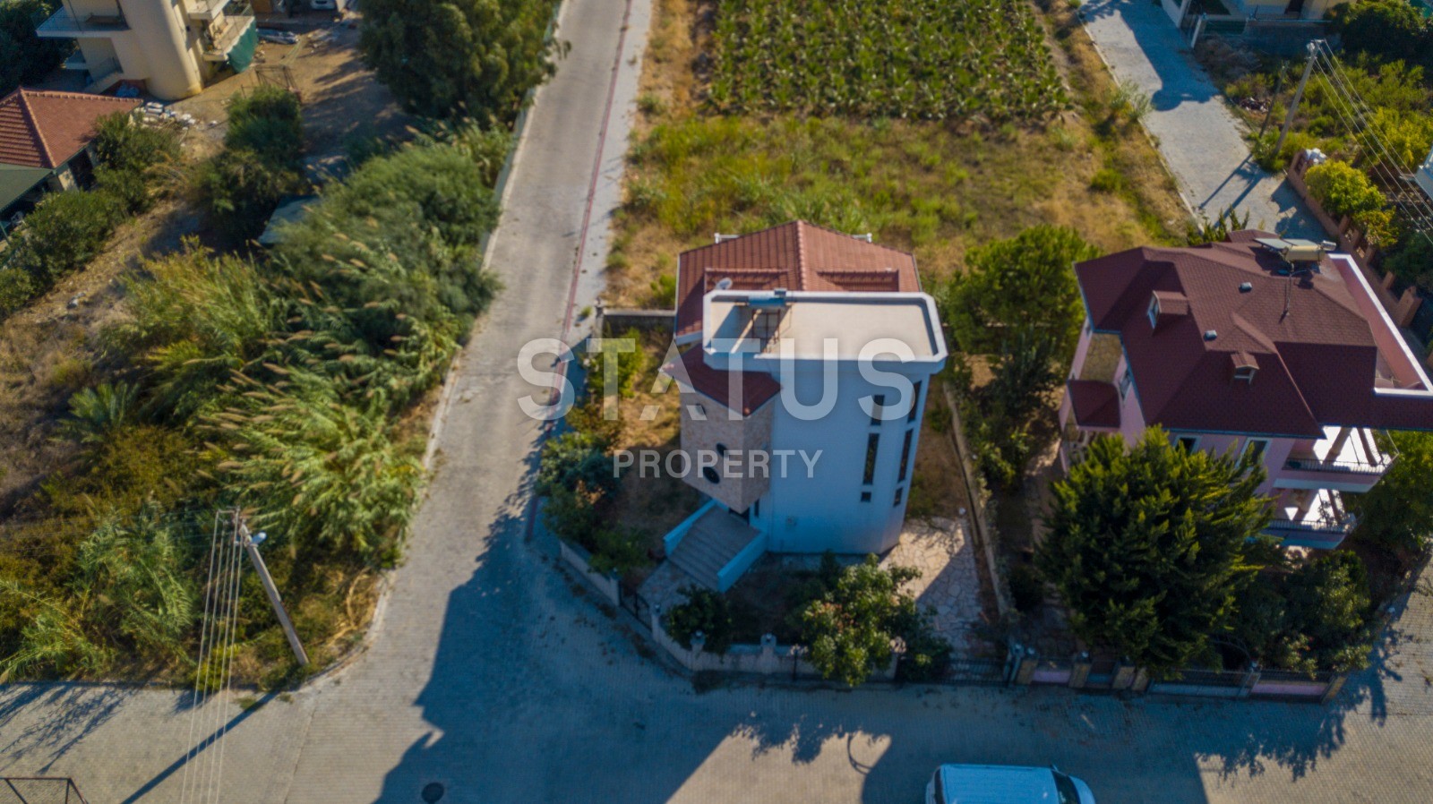 Трехэтажная вилла в районе Конаклы 3+1, 310 м2 фото 5