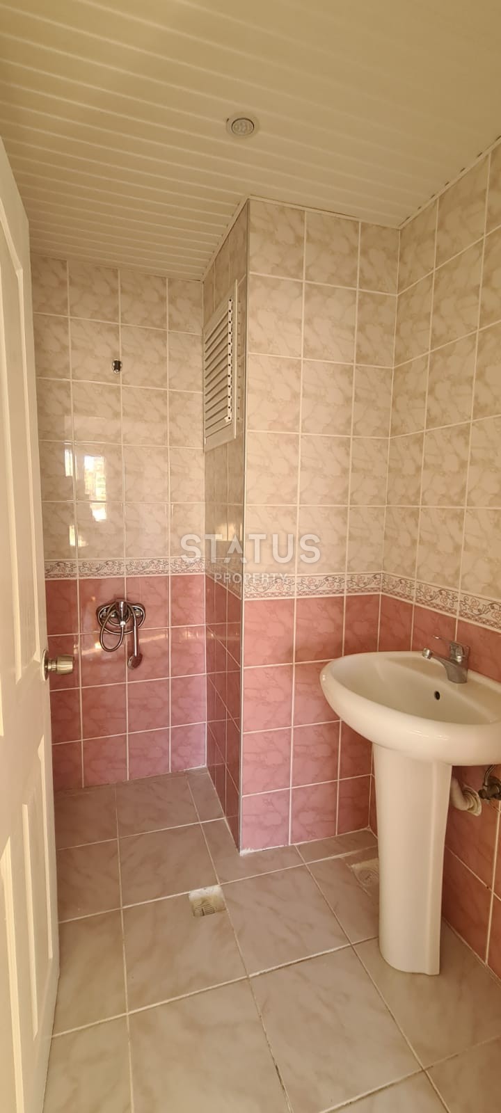 Three-room apartment in the center of Mahmutlar at a great price, 105 m2 фото 18