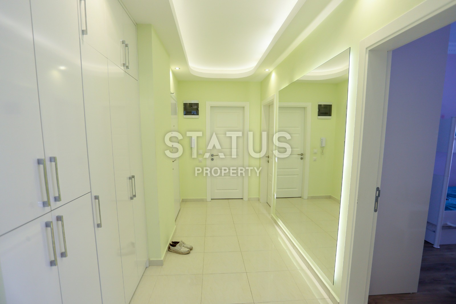 Трехкомнатная квартира в комплексе люкс класса, 110 м2 фото 8