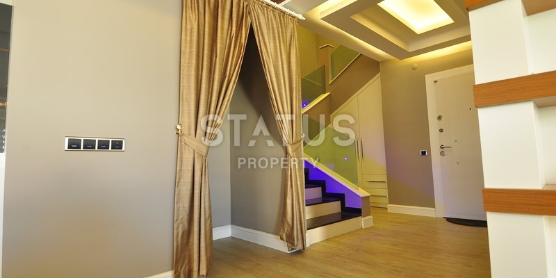 Penthouse 3+1 overlooking the historic fortress, 240 m2. Both, Alanya. фото 7