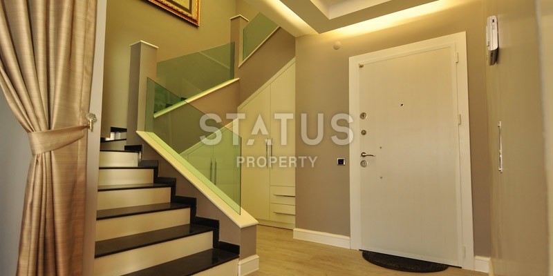 Penthouse 3+1 overlooking the historic fortress, 240 m2. Both, Alanya. фото 8