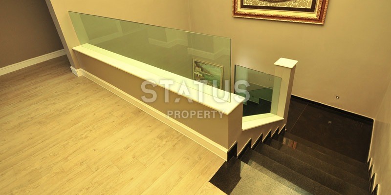 Penthouse 3+1 overlooking the historic fortress, 240 m2. Both, Alanya. фото 11