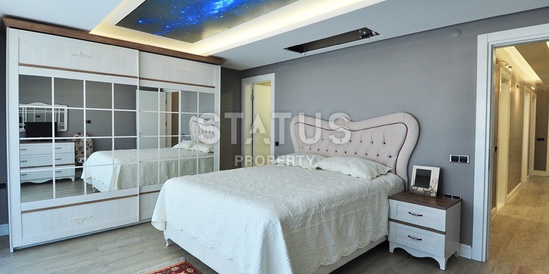 Penthouse 3+1 overlooking the historic fortress, 240 m2. Both, Alanya. фото 16