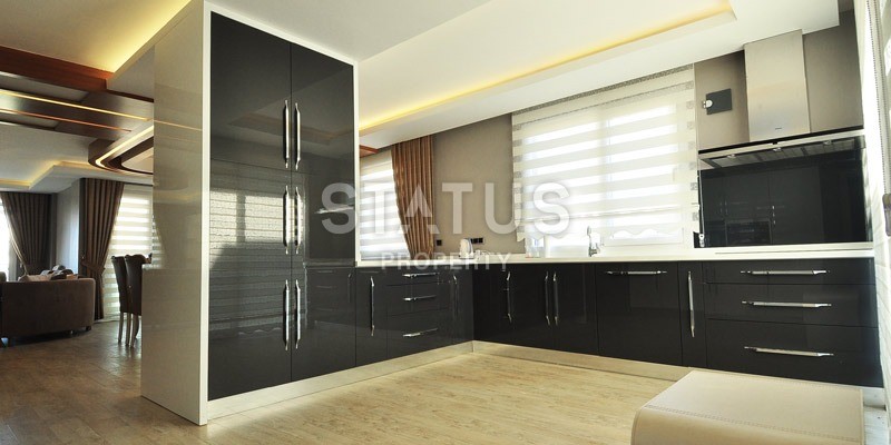 Penthouse 3+1 overlooking the historic fortress, 240 m2. Both, Alanya. фото 17