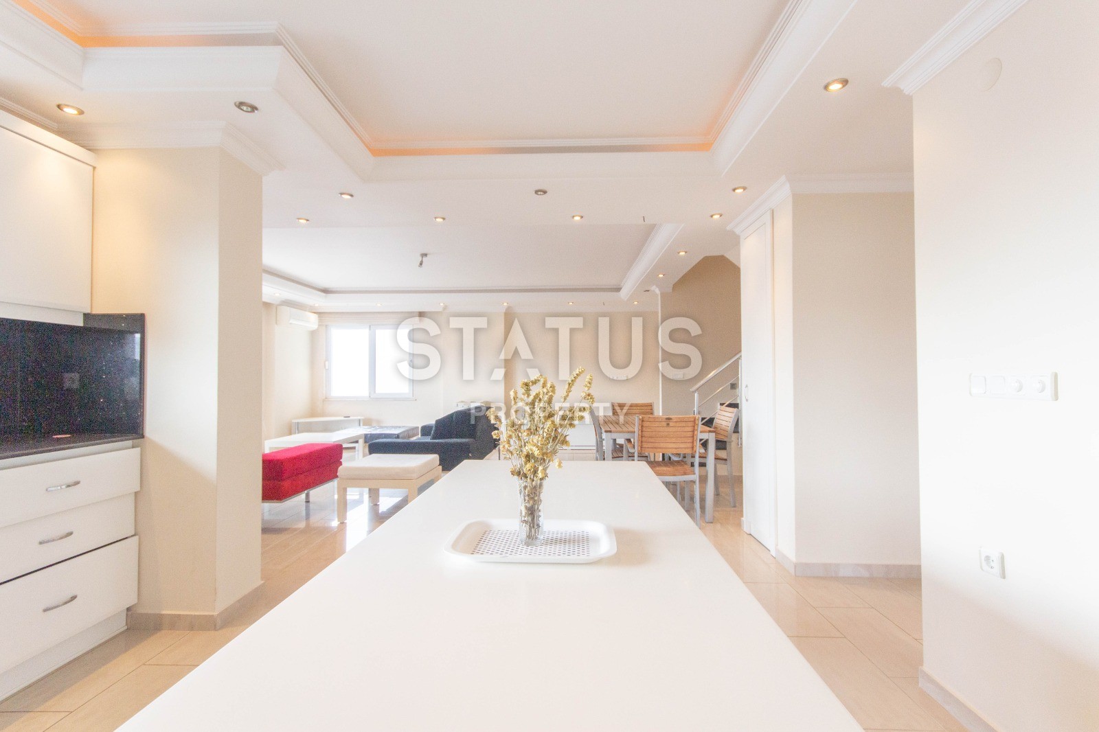 Пентхаус с невероятными видами на первой линии в добротном доме. 230 кв.м. фото 7