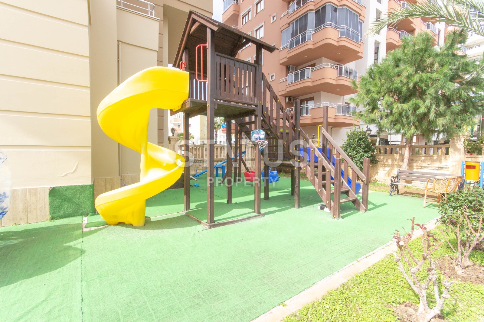 Пентхаус с невероятными видами на первой линии в добротном доме. 230 кв.м. фото 31