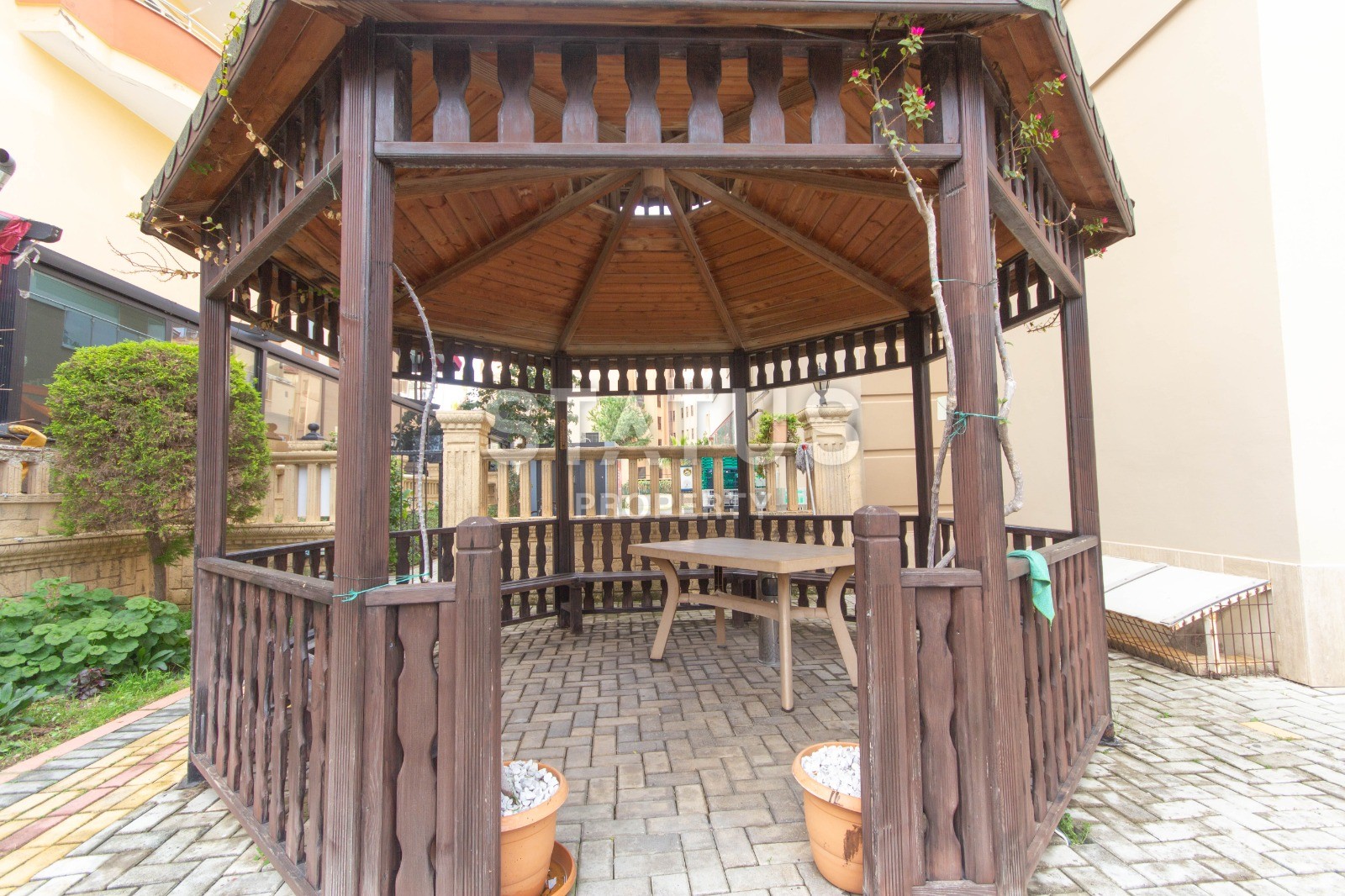 Пентхаус с невероятными видами на первой линии в добротном доме. 230 кв.м. фото 42