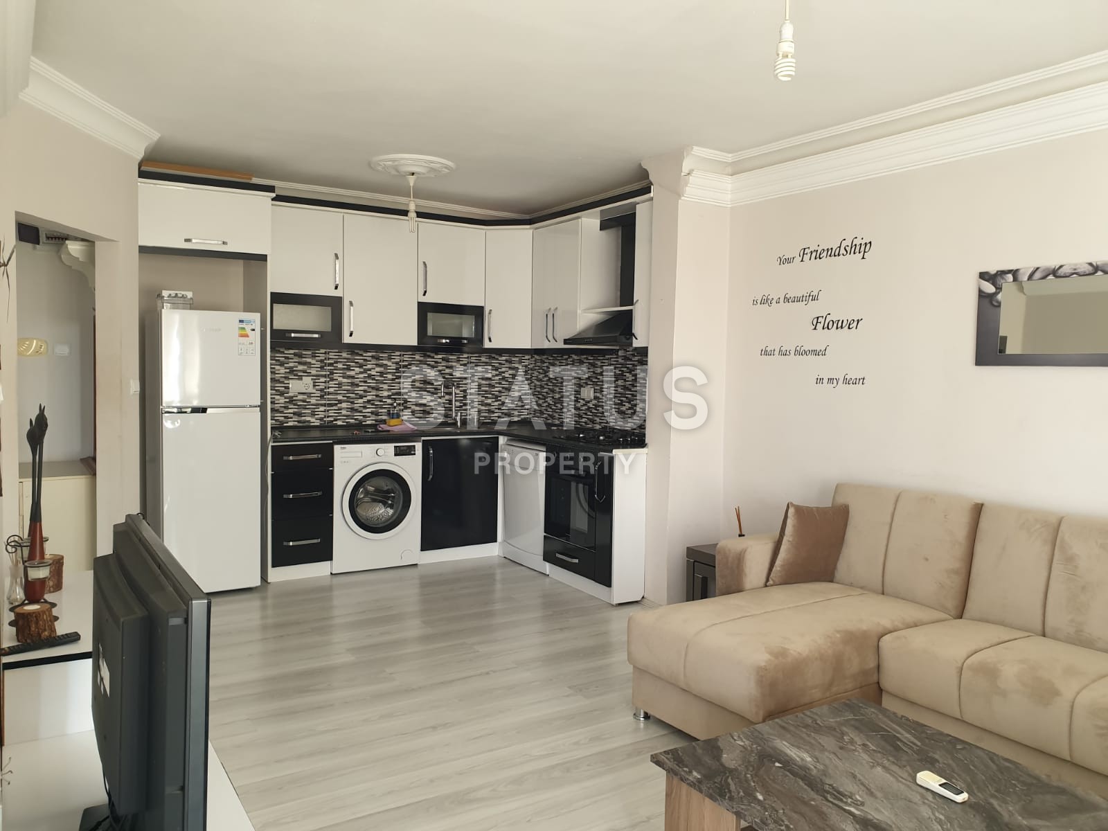 Two-room apartment in the city center, 60 m2 фото 13