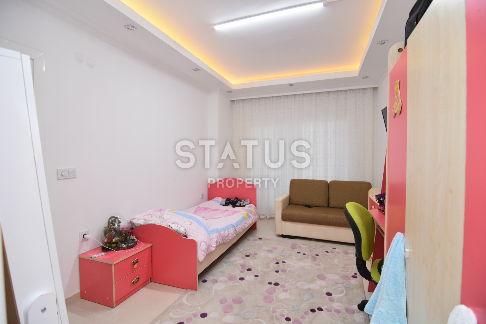 Duplex penthouse 3+1, 140 m2 in the center of Mahmutlar, Alanya. фото 4