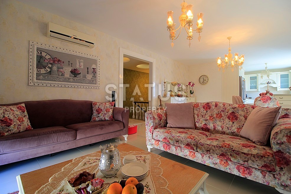 Elite villa 3+1 with sea and nature views, 240 m2. Kargicak, Alanya фото 6