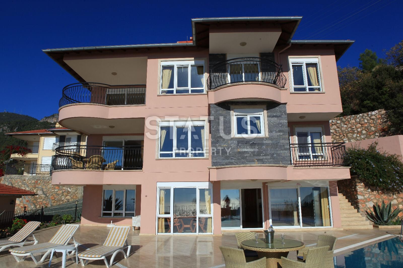 Вилла 5+2 с видом на море и историческую крепость, 365 м2. Центр, Алания. фото 3