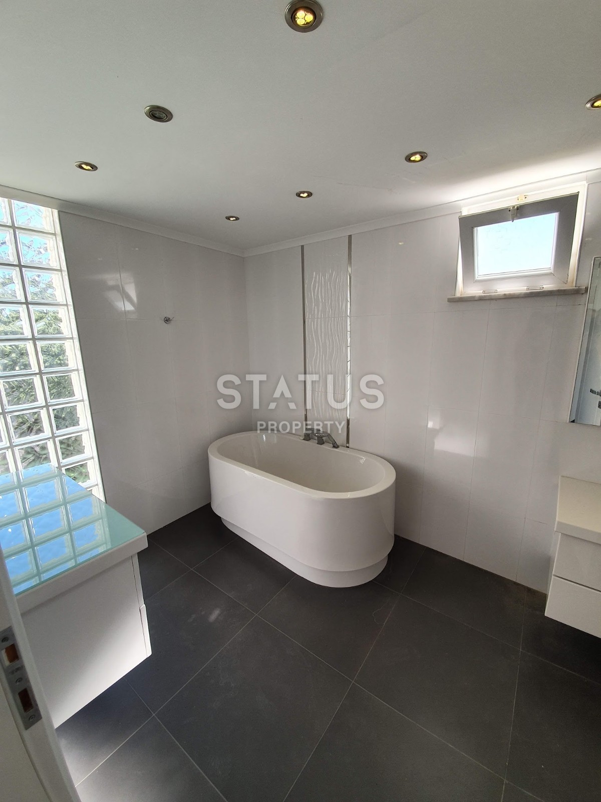 Вилла 4+2 у моря, 250 м2 фото 11