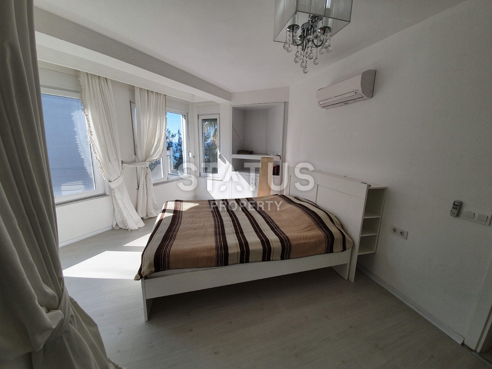 Вилла 4+2 у моря, 250 м2 фото 17