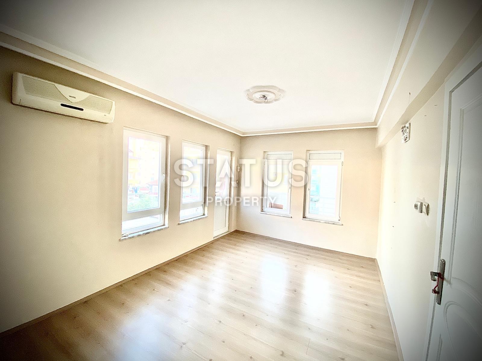 Четырехкомнатная квартира в центре города, 140 м2 фото 5