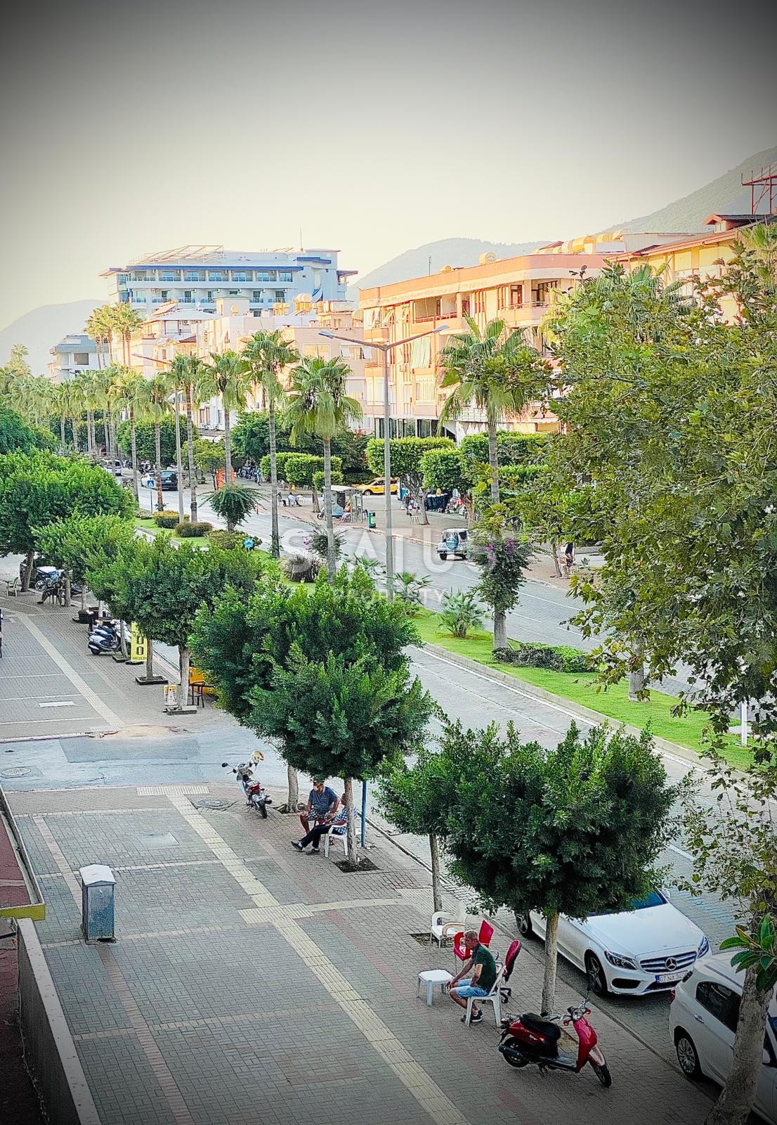 Четырехкомнатная квартира в центре города, 140 м2 фото 27