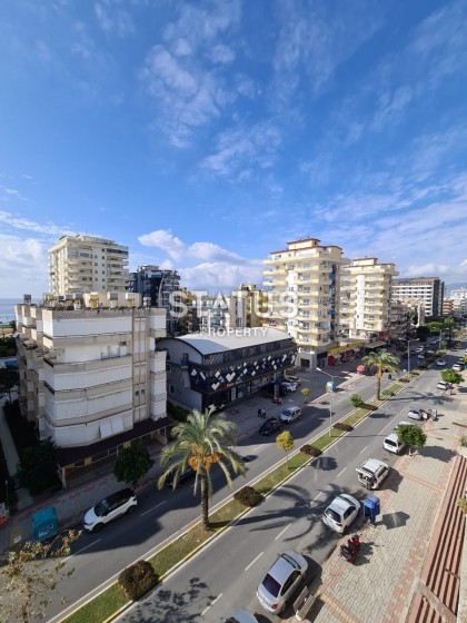 Квартира 2+1 в Махмутларе на ул. Барбарос, 100 м2 фото 1