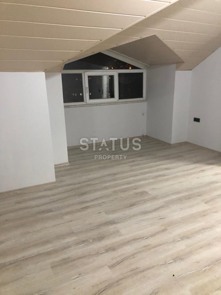 Апартаменты 3+1 с ремонтом в центре города, 200 м2 фото 3