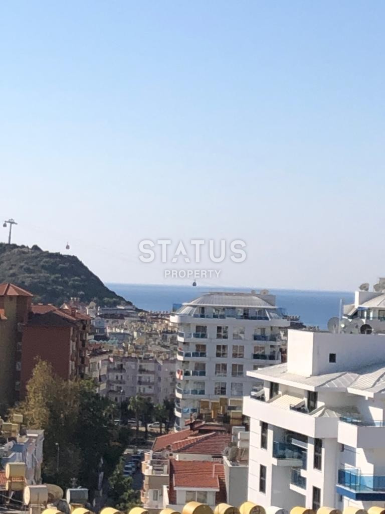 Апартаменты 3+1 с ремонтом в центре города, 200 м2 фото 14