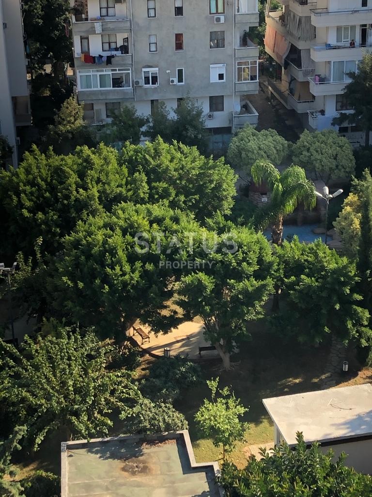 Апартаменты 3+1 с ремонтом в центре города, 200 м2 фото 26