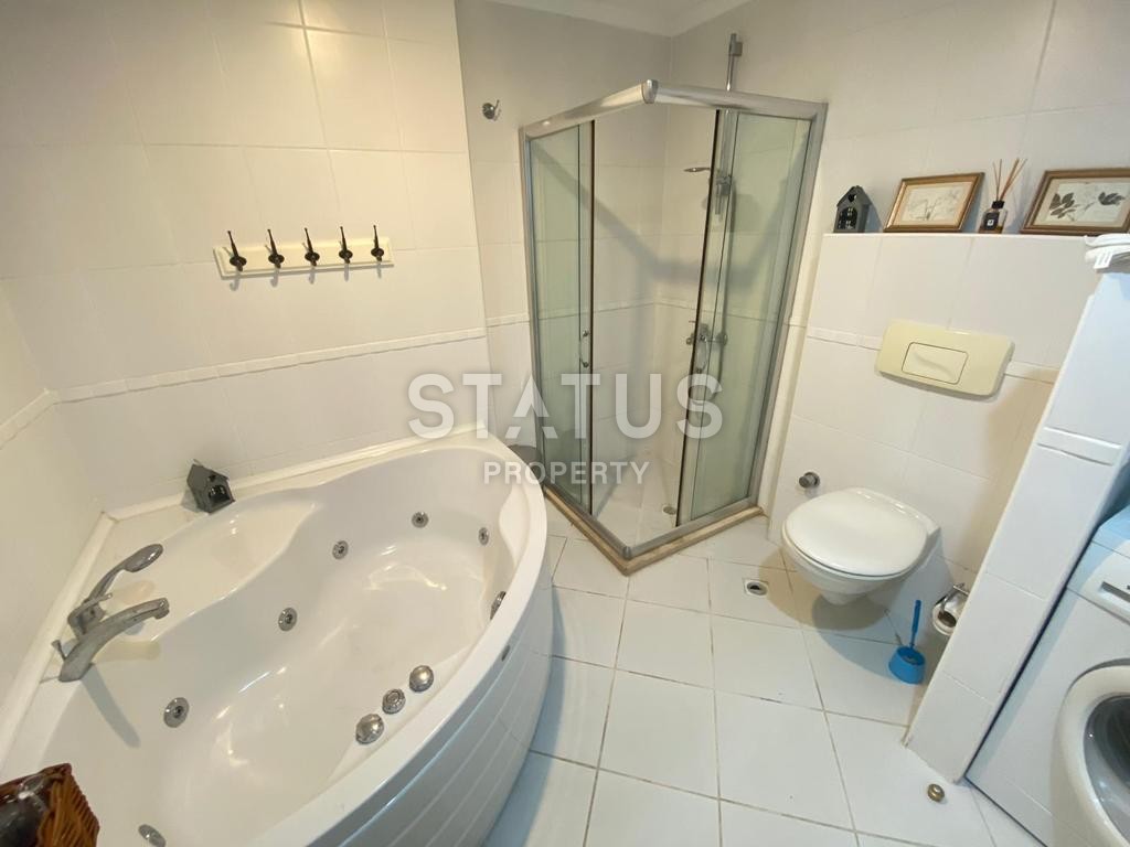 Квартира с двумя спальнями с видом на горы, 120 м2 фото 2